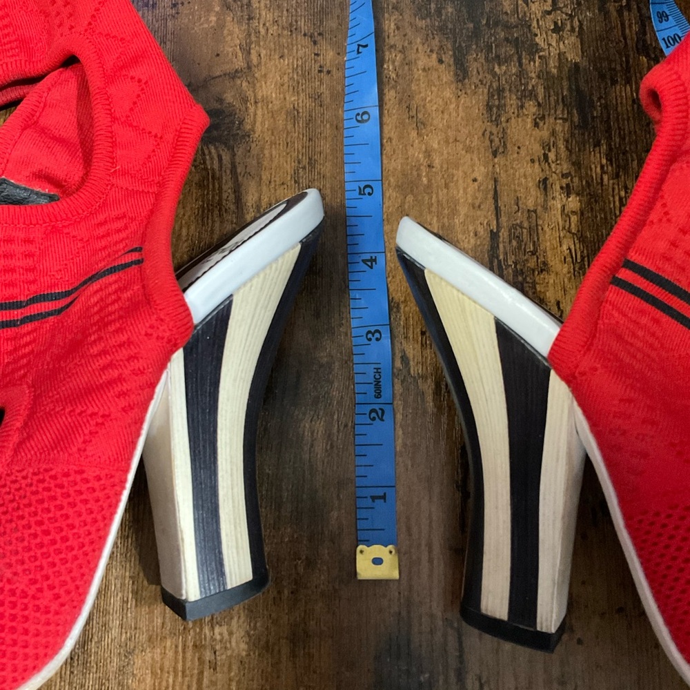 FENDI ELASTIC AND NEOPRENE HEELED SANDALS - Picture 16 of 16